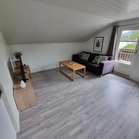 Golf, Mountain And Water Views Daire *